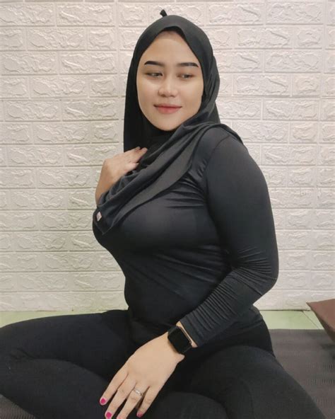 xnxxhijab|Bokep Hijab Hitam Semok Ngentot